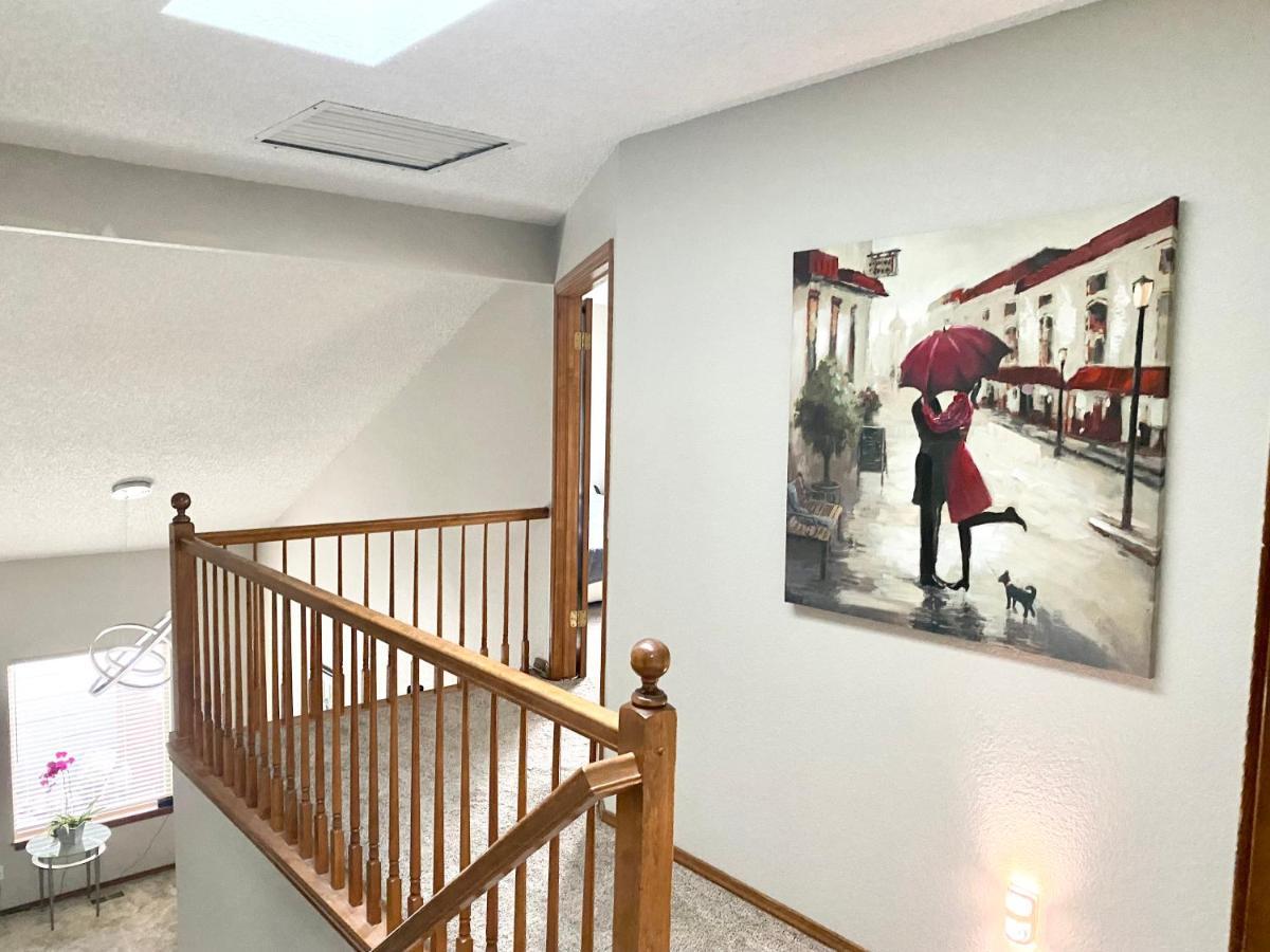 Artsy Home Close To Usafa With Fireplace And Patio Colorado Springs Exterior photo