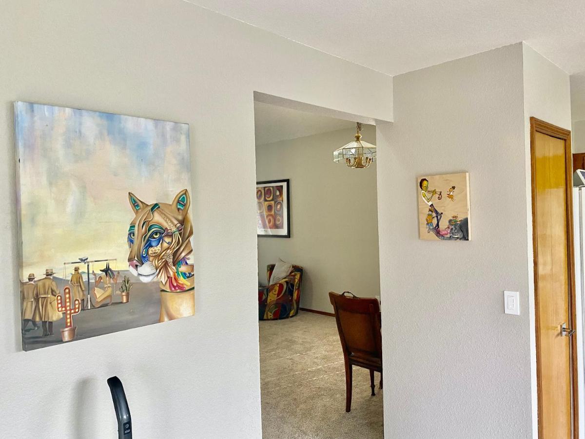 Artsy Home Close To Usafa With Fireplace And Patio Colorado Springs Exterior photo